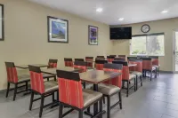 Comfort Inn & Suites Bothell – Seattle North - breakfast