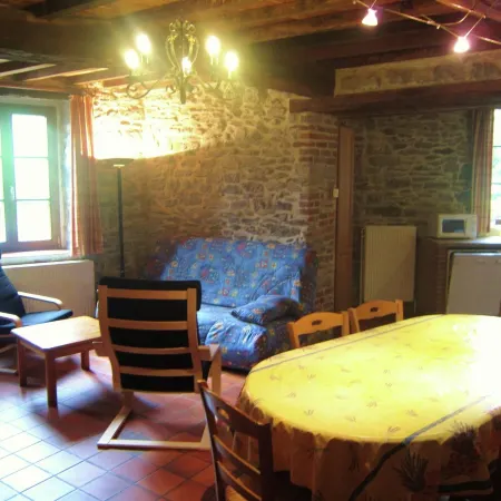 Riverside Retreat Viroinval