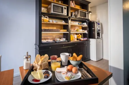 Hôtel d'Orsay Отели рядом со станцией Железнодорожная станция Тулузе Матабиау