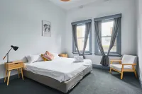 College Lawn Hotel Hotels in Prahran