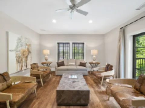 The Blowing Rock Manor Hotels in Blowing Rock