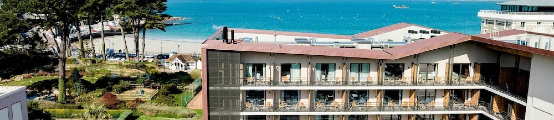 Four-Star Hotels