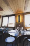 Hotel Base Camp Lodge - les 2 Alpes - Breakfast