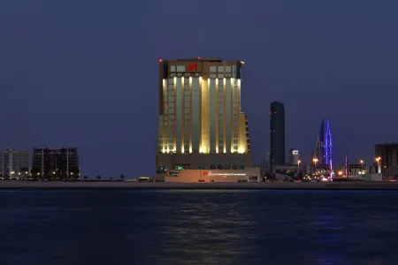 Grand Swiss-Belhotel Waterfront Seef Отели рядом с достопримечательностью «Баб-аль-Бахрейн»