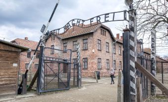 Station Apartments Katowa 11