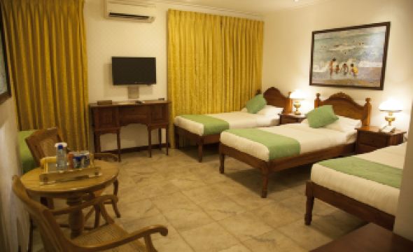 1. 호텔 펠리시다드..