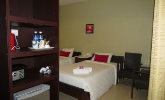 Cactus Inn