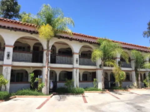 Chantico Inn Hotels in Ojai