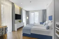 Viva Mare Beach Hotel by Santa Marina فنادق في Chernomorets
