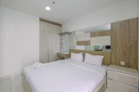 Homey and Comfy 2Br Sentul Tower Apartment