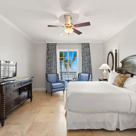 Ocean Front 1BR Suite With Direct Beach Access
