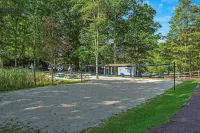 Avantstay的Highland Hideaway集團Poconos撤退帶露台+遊戲室