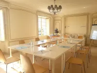 Clos Mirabel Manor - B&B Hotels in Gan
