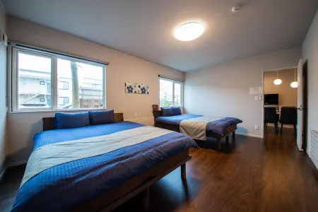 The Sun Lounge Отели рядом со станцией JR Shin-Fuji Station