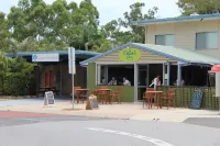Mango Tree Motel Hotel a Seventeen Seventy