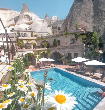 Local Cave House Hotels in 