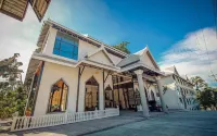 Fullman Hotel Hotels in Ban Xiang-Nouak
