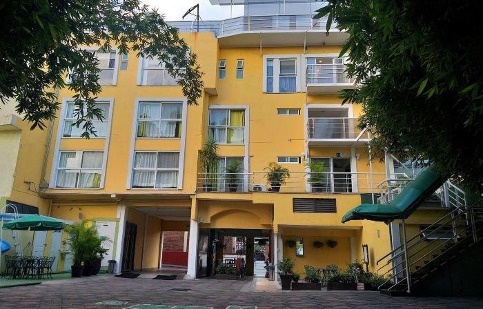 Hotel Ruah