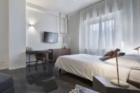 Suite Vogue Stazione Hotels in Pozzol Groppo