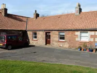 Charming Cottage in North Berwick with Sea Views