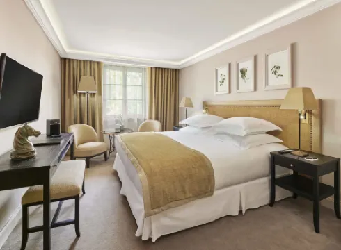 Château Saint-Jean, Relais & Châteaux