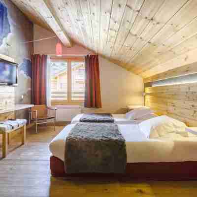 Anova Hotel & Spa Rooms