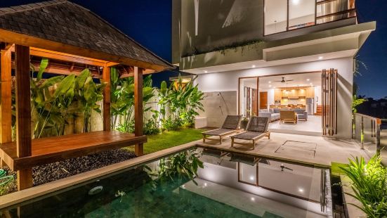 Om Cemagi Beach Villa