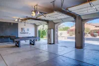 Casa Serenity - Luxury Living w Pool & Jacuzzi