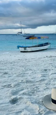 Safari House Отели рядом с достопримечательностью «Персидские бани Хамамни»