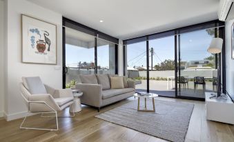 381 Cremorne