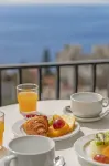 Dorisol Buganvília Studio Hotel - breakfast