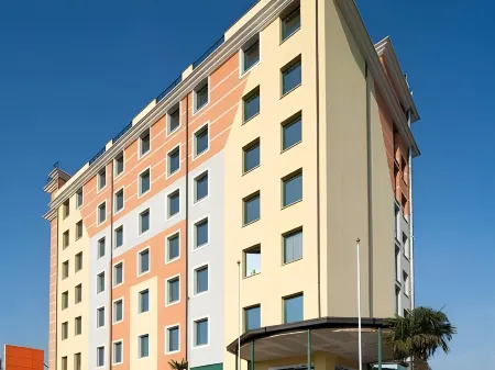 Vercelli Palace Hotel