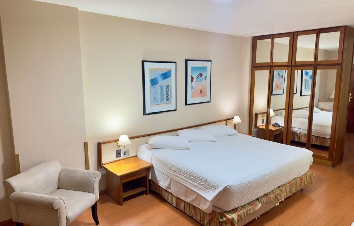 César Park Hotel