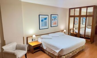 César Park Hotel