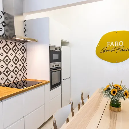 Faro Guest House