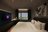 Palm Springs Resort - Mountain View