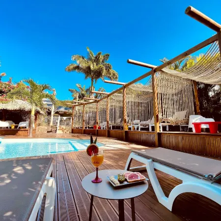 Kawan Bay Suites