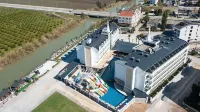 Belenli Resort Hotel Hôtels à : Serik