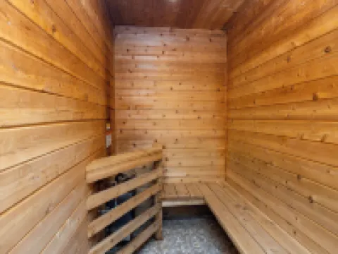 Cedar Motor Inn Hotels in Marquette