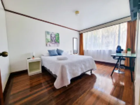 Sabana Studios Hotels near Plaza Nova