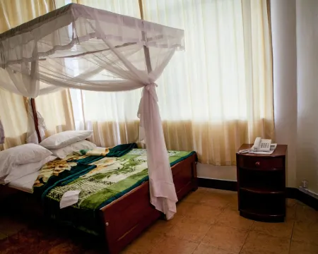 Stella Maris Lodge Hotels in Hai