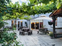 The Greyhound Inn Hotels in Sydling St. Nicholas