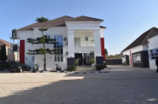 Hotel by Luxury l'Auberge