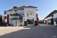 Hotel by Luxury l'Auberge Hotels in Jos
