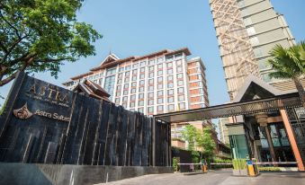 Hoc5 the Astra Condo Chiang Mai Night Bazaar