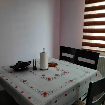 Samlife Apart