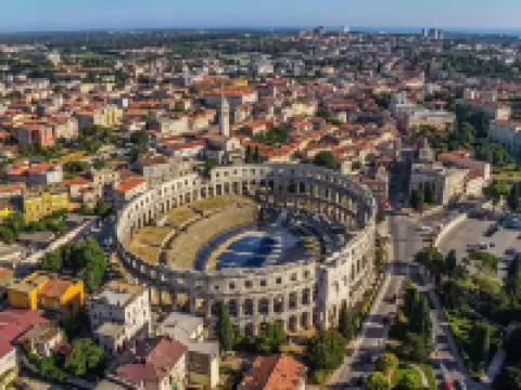 Pula Antic Rooms in Center Hotels in Pula