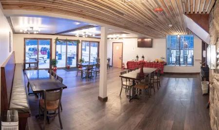 Mountain Inn at Killington Отели рядом с достопримечательностью «Пико Маунтин Ски Резорт»