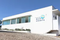 포자다 마르 아베르토 베베리비  호텔