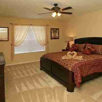 Executive 3 Br Villa @Universal / Vista Cay/Conv.Center Rooms